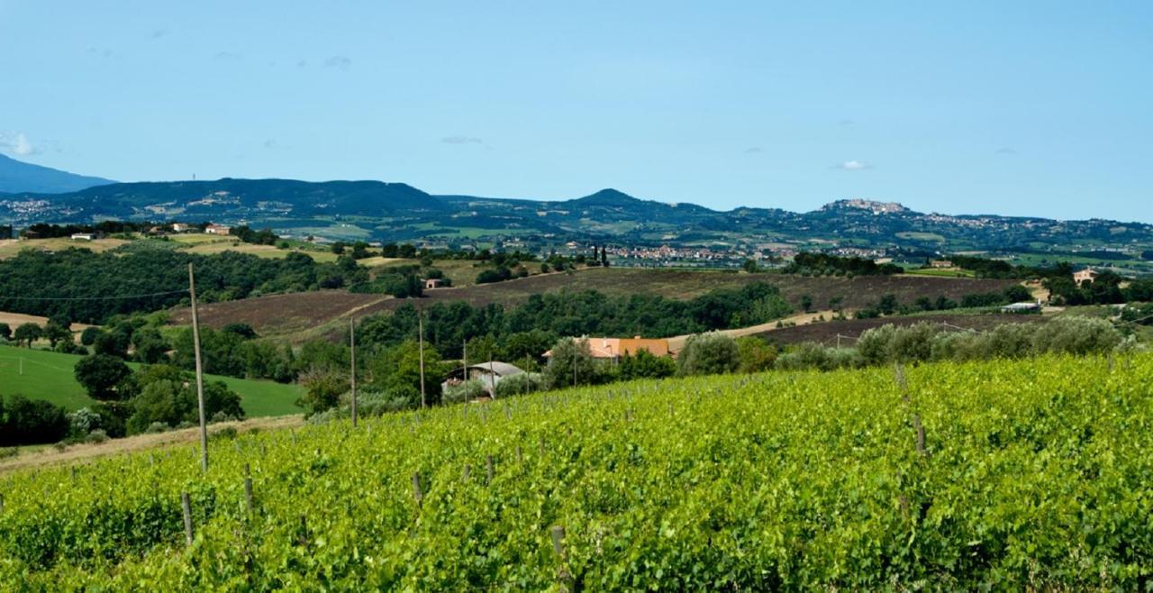 Poste Del Chiugi Villa Petrignano Del Lago Buitenkant foto