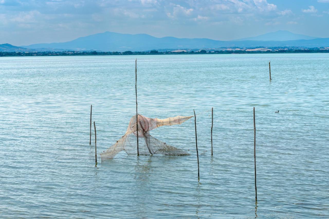 Poste Del Chiugi Villa Petrignano Del Lago Buitenkant foto