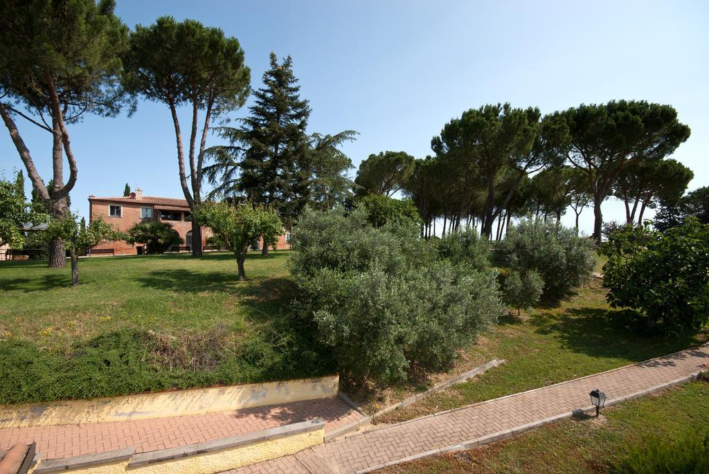 Poste Del Chiugi Villa Petrignano Del Lago Buitenkant foto
