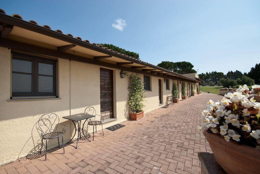 Poste Del Chiugi Villa Petrignano Del Lago Buitenkant foto